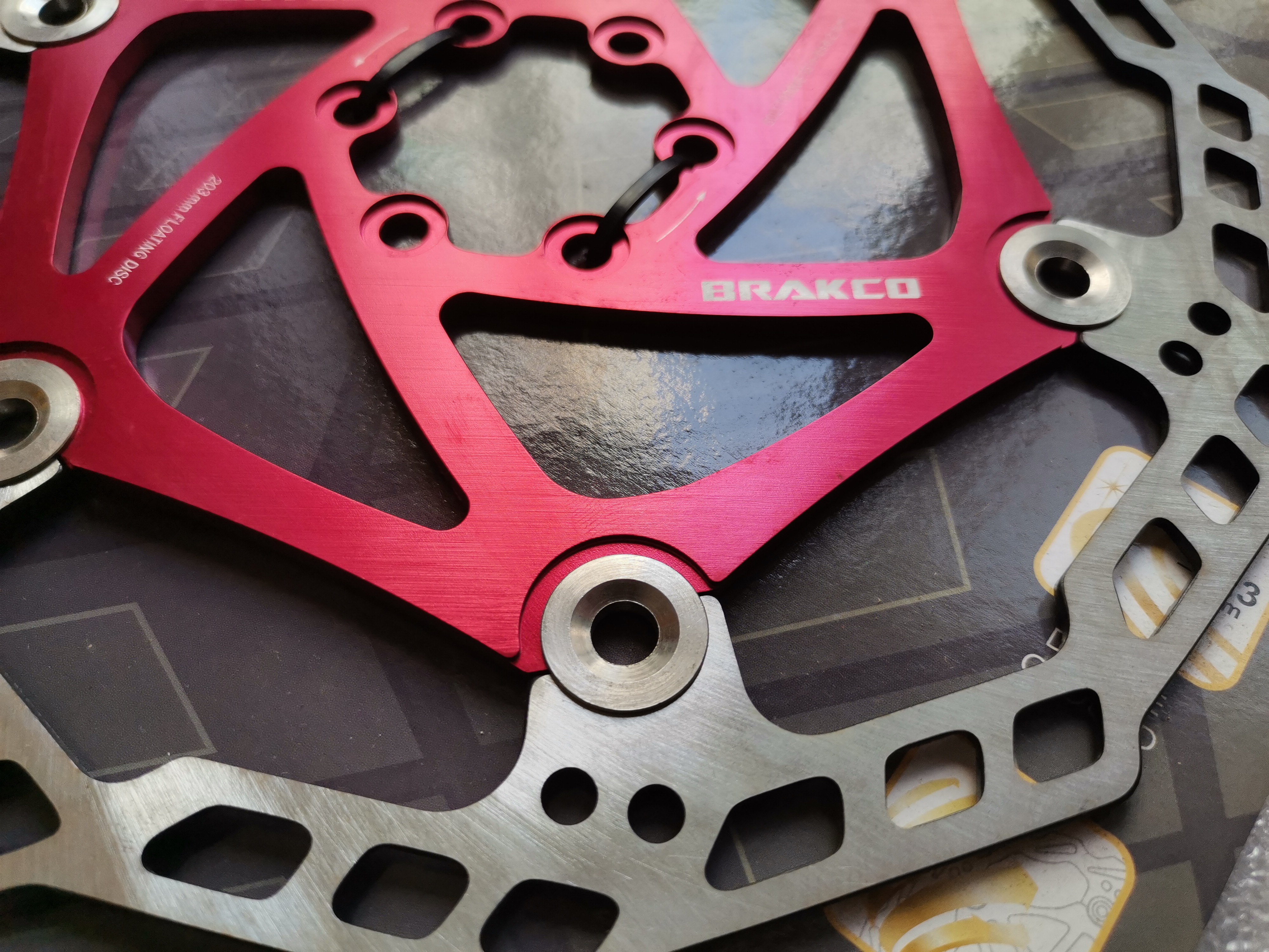 ONE PC FLOATING DISC BRAKE ROT - Mountain Biking Japan บทวิจารณ์และราคา